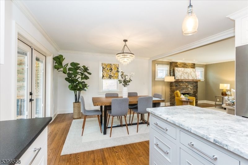 Chandelier, Dining room, Interior, Wood Texture Flooring