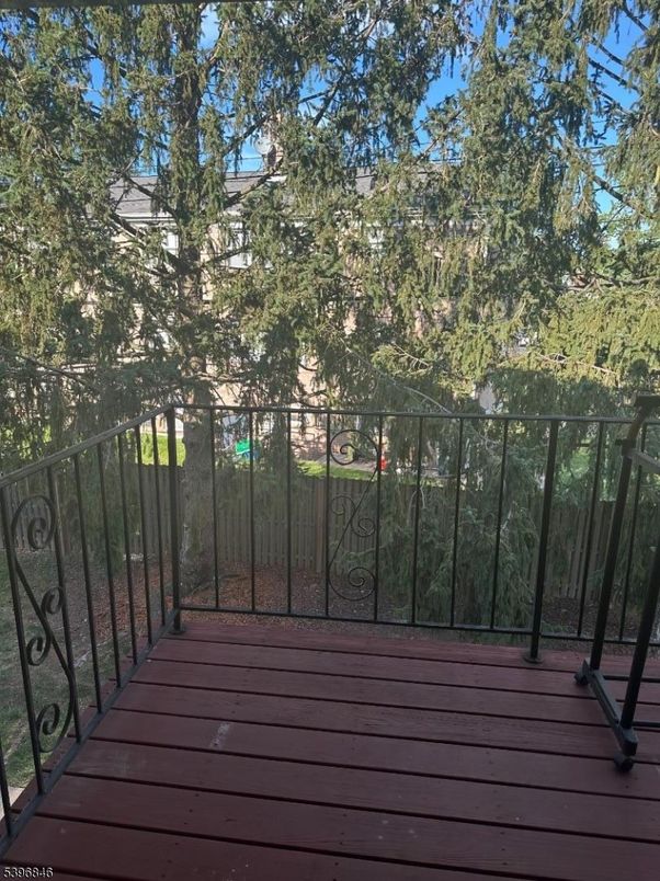 Exterior, Wood Texture Flooring