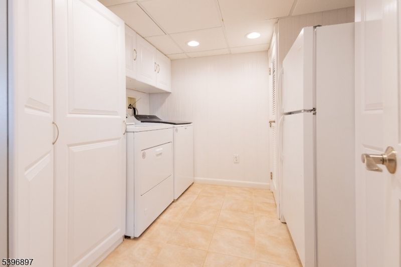 Interior, Recessed Lighting, Washer