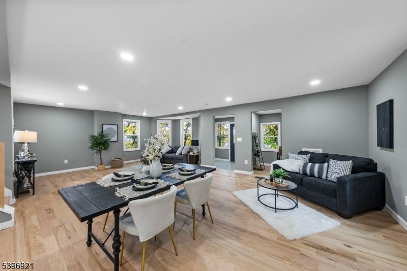 Dining room, Interior, Living room, Recessed Lighting, Wood Texture Flooring