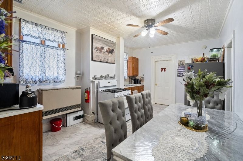 Dining room, Interior, Kitchen, Marble