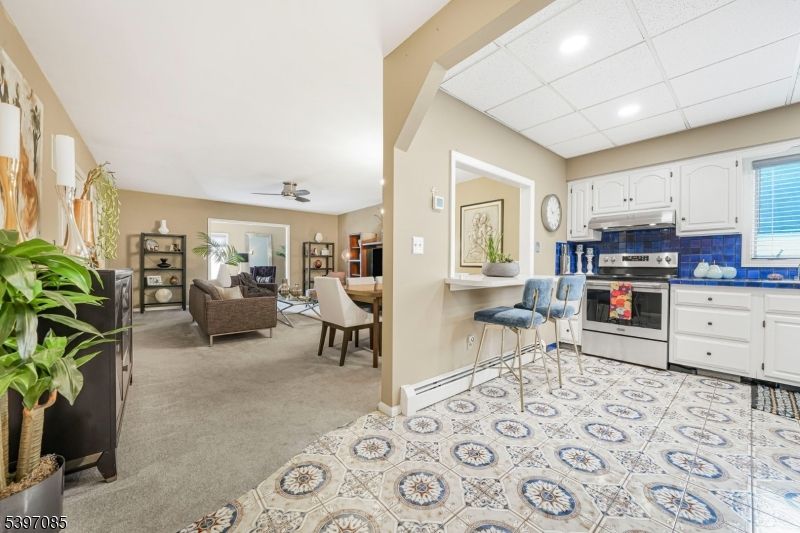 Dining room, Interior, Kitchen, Living room, Recessed Lighting