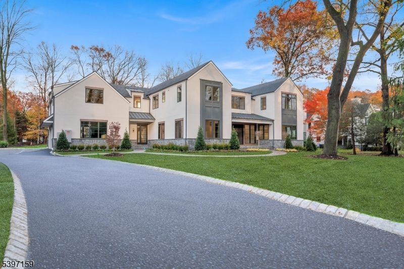 Backyard, Exterior, Facade, Farmhouse