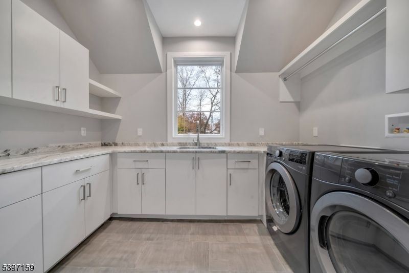 Interior, Recessed Lighting, Washer