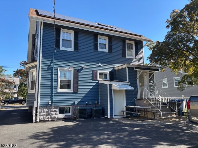 Exterior, Solar Panels