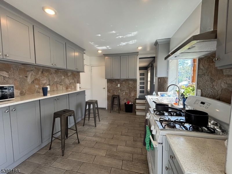 Interior, Kitchen, Recessed Lighting