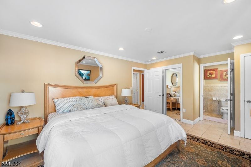 Bathroom, Bedroom, Interior, Recessed Lighting