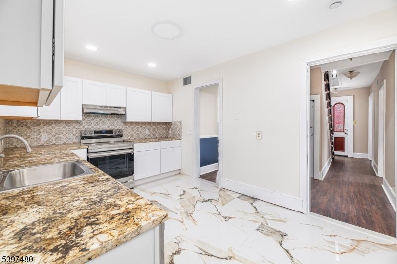 Interior, Kitchen, Marble, Recessed Lighting, Stainless Steel Appliances, Wood Texture Flooring