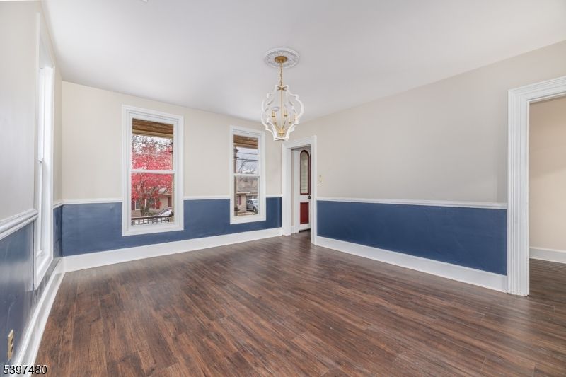 Chandelier, Empty room, Interior, Wood Texture Flooring