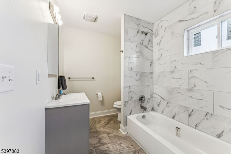 Bathroom, Interior, Marble Walls