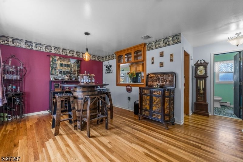 Interior, Pendant Lights, Wood Texture Flooring