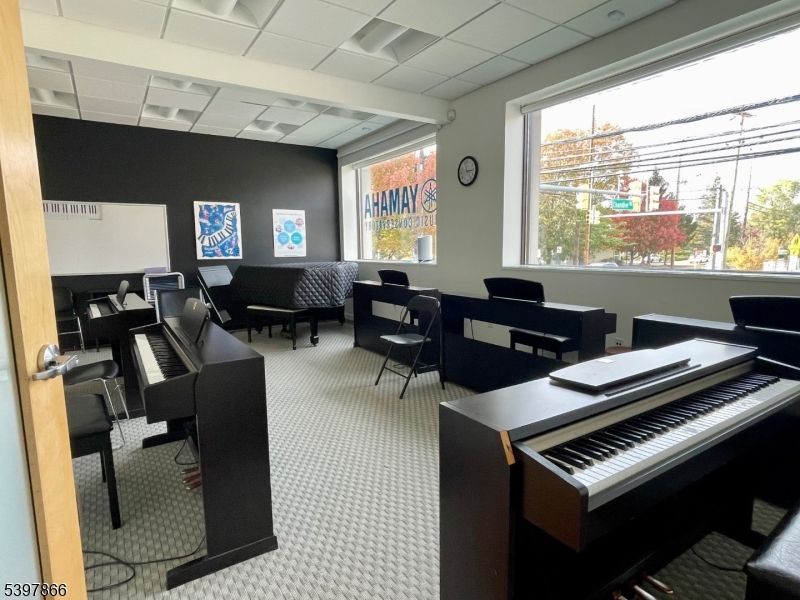 Interior, Living room, Piano