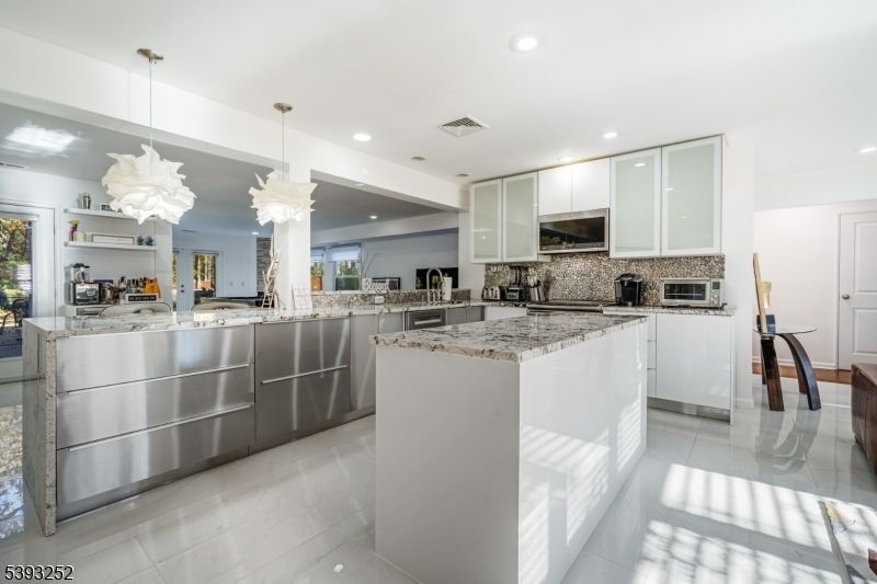 Interior, Kitchen, Pendant Lights, Recessed Lighting
