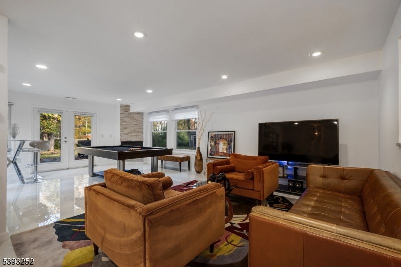 Billiard Table, Game Room, Interior, Living room, Recessed Lighting