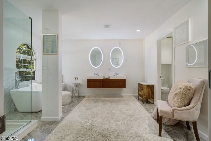 Bathroom, Dual Sink Vanities, Free Standing Baths, Interior, Recessed Lighting