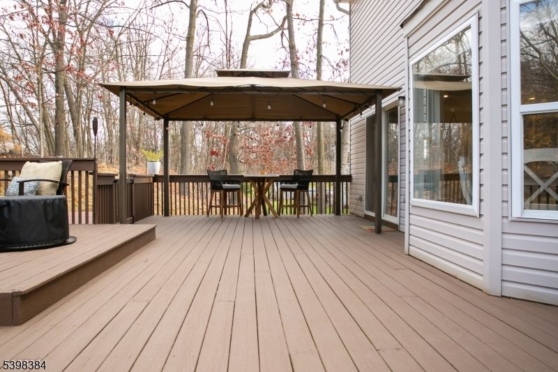 Exterior, Wood Texture Flooring