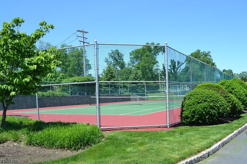 Exterior, Tennis Courts