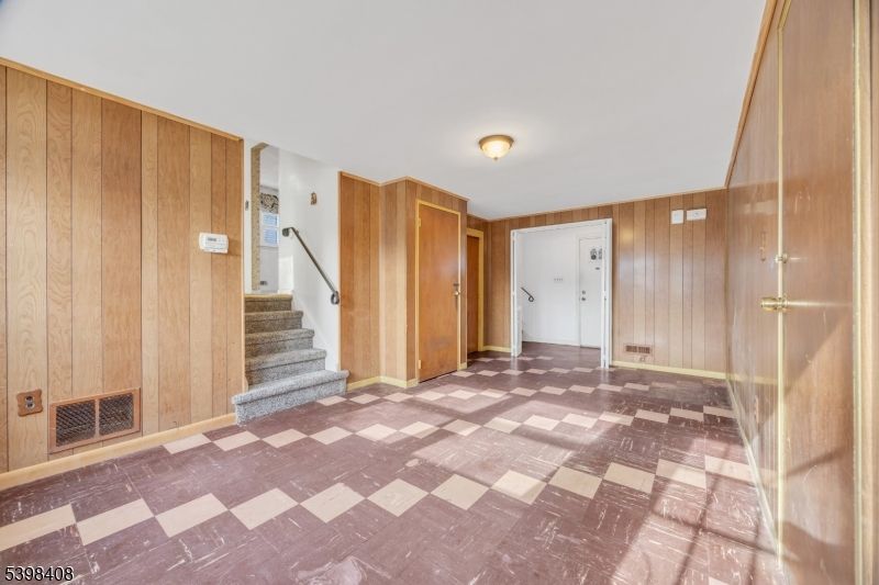 Empty room, Interior, Wooden Walls