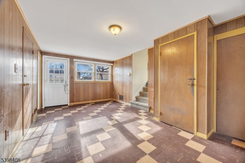 Empty room, Interior, Wooden Walls
