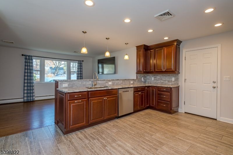 Interior, Kitchen, Pendant Lights, Recessed Lighting, Wood Texture Flooring