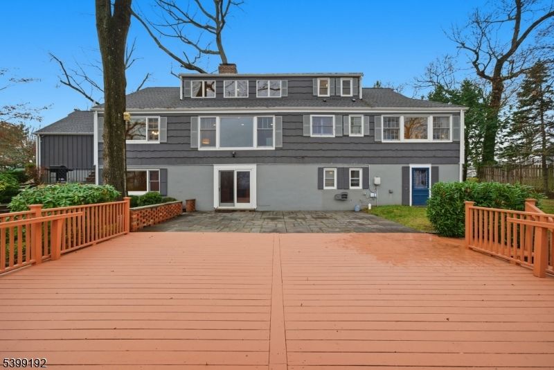 Exterior, Facade, Georgian