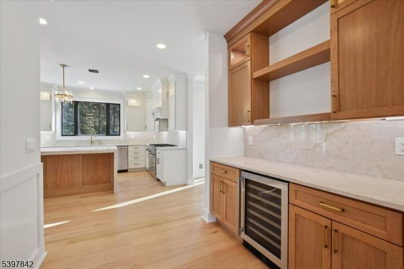 Chandelier, Interior, Kitchen, Recessed Lighting, Wood Texture Flooring