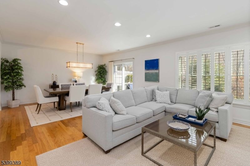 Dining room, Interior, Living room, Pendant Lights, Recessed Lighting, Wood Texture Flooring