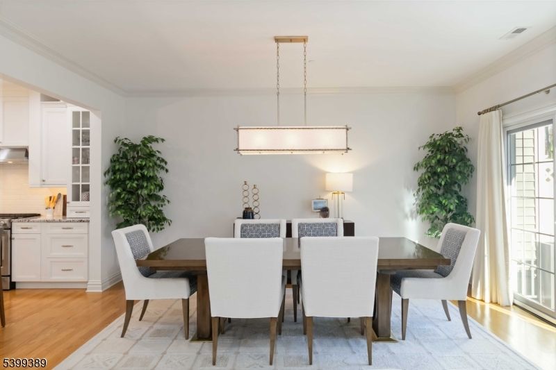 Dining room, Interior, Kitchen, Pendant Lights, Wood Texture Flooring