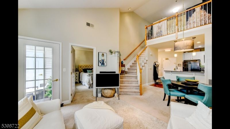 Dining room, Interior, Living room, Pendant Lights, Recessed Lighting
