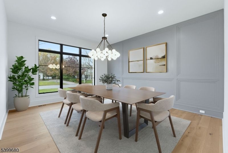 Chandelier, Dining room, Interior, Recessed Lighting, Wood Texture Flooring