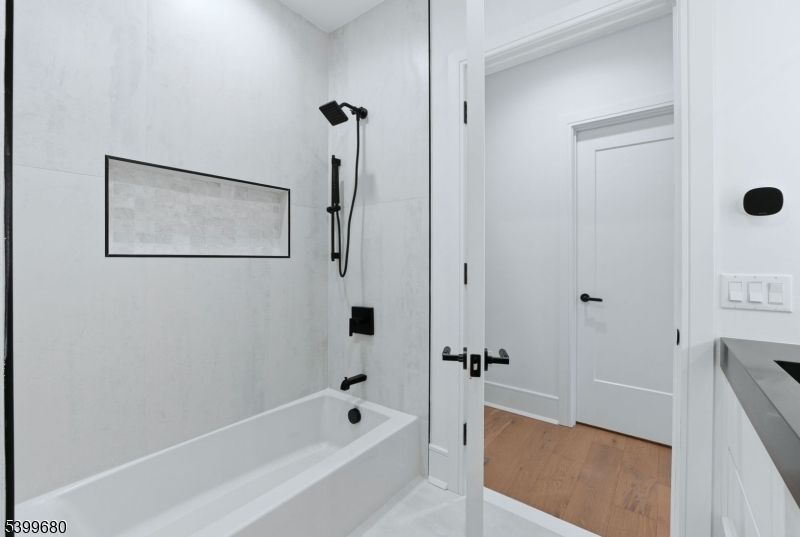 Bathroom, Interior, Recessed Lighting, Wood Texture Flooring