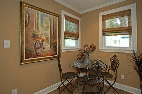 Dining room, Interior