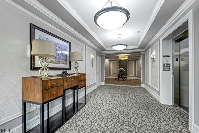 Elevator, Interior, Pendant Lights