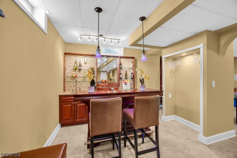 Dining room, Interior, Pendant Lights, Recessed Lighting