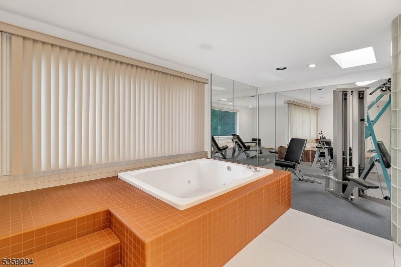 Bathroom, Fitness Equipment, Interior, Recessed Lighting