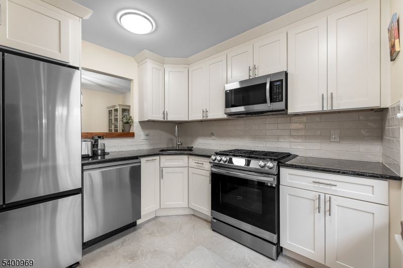 Interior, Kitchen, Stainless Steel Appliances