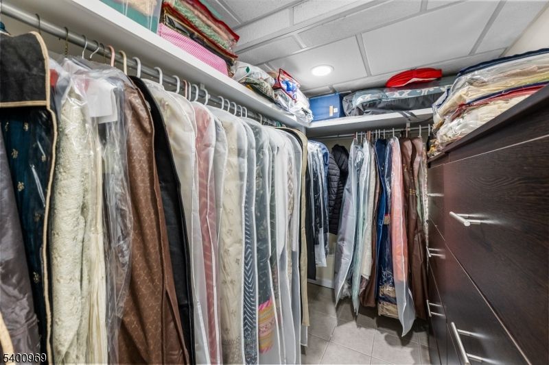 Interior, Recessed Lighting, Walk-in Closets