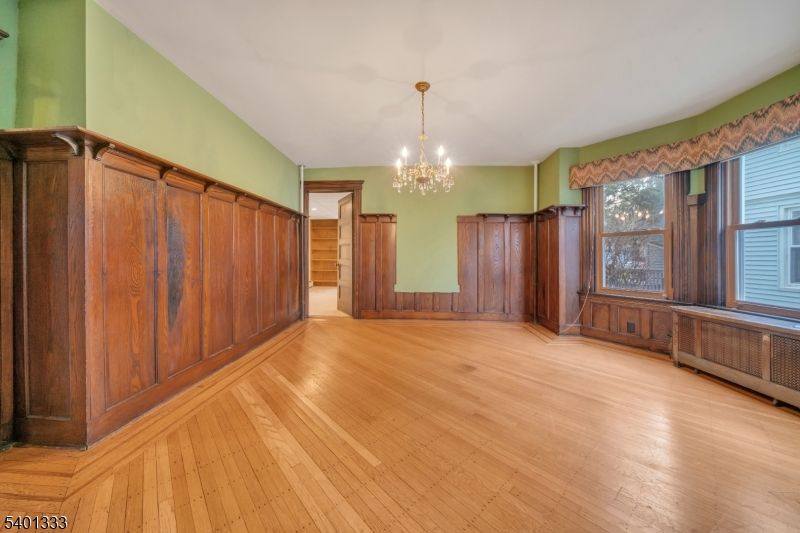 Chandelier, Empty room, Interior, Wood Texture Flooring
