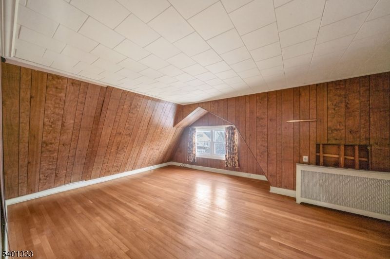 Empty room, Interior, Wood Texture Flooring, Wooden Walls