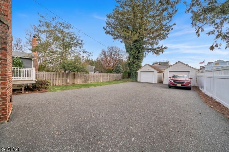 Backyard, Detached Garage, Exterior