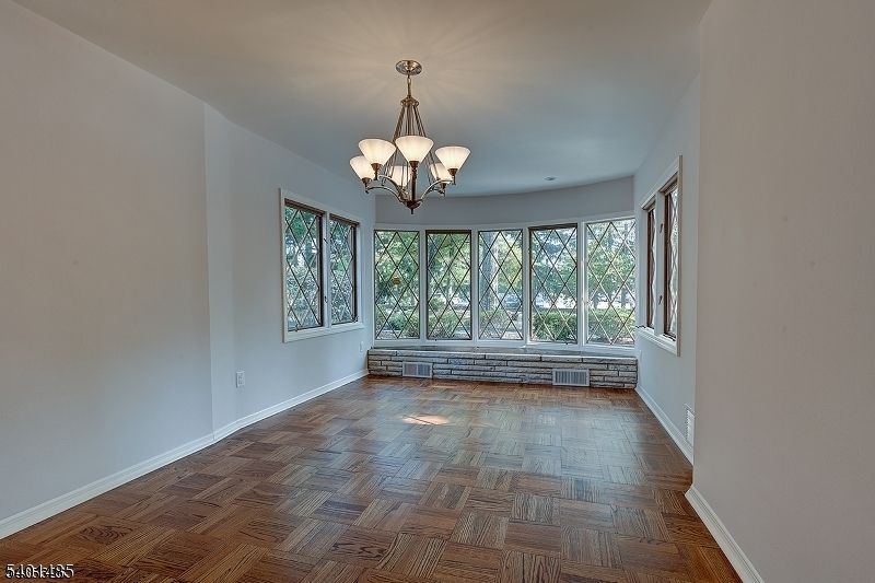 Chandelier, Empty room, Interior, Wood Texture Flooring