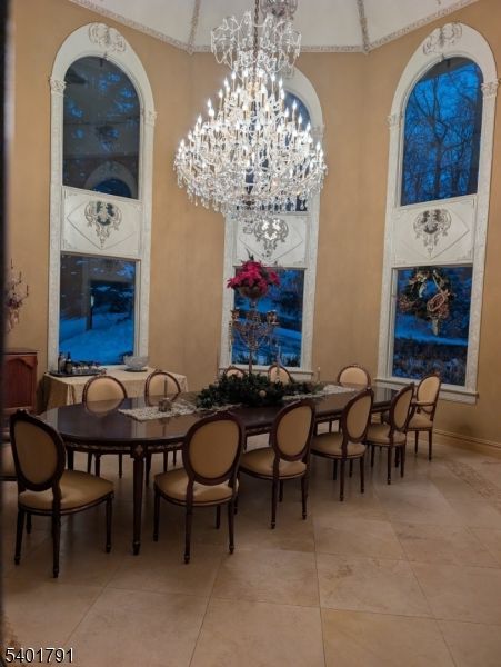 Chandelier, Dining room, Interior