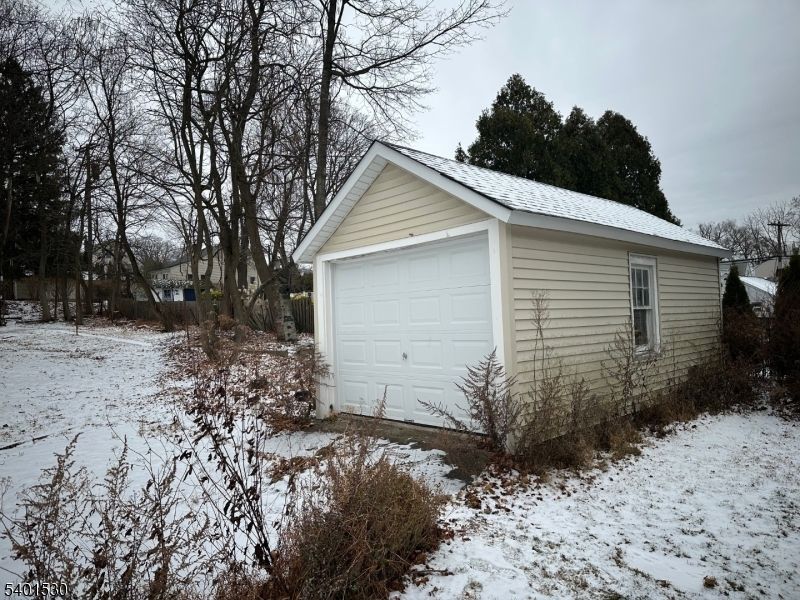 Backyard, Detached Garage, Exterior