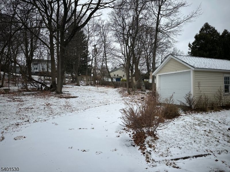 Backyard, Detached Garage, Exterior
