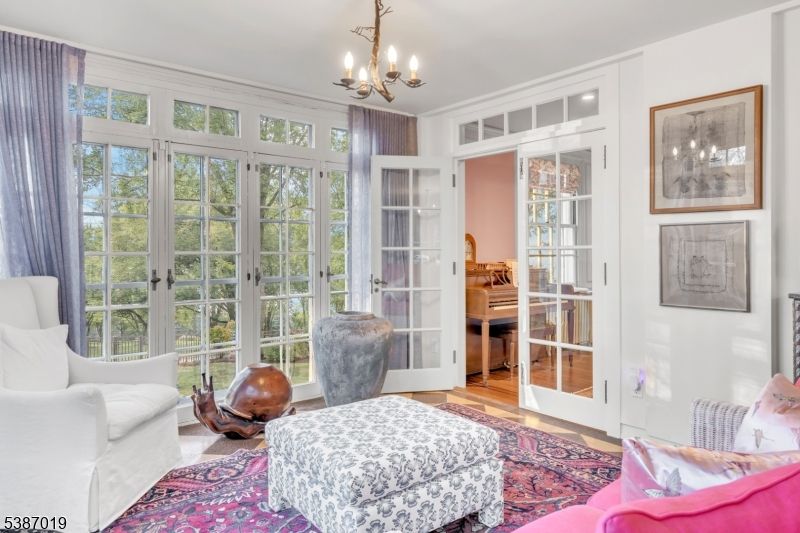 Chandelier, Interior, Sun Room, Wood Texture Flooring
