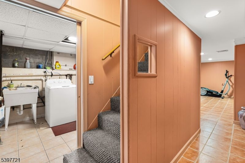 Interior, Recessed Lighting, Washer