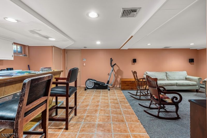 Fitness Equipment, Interior, Recessed Lighting