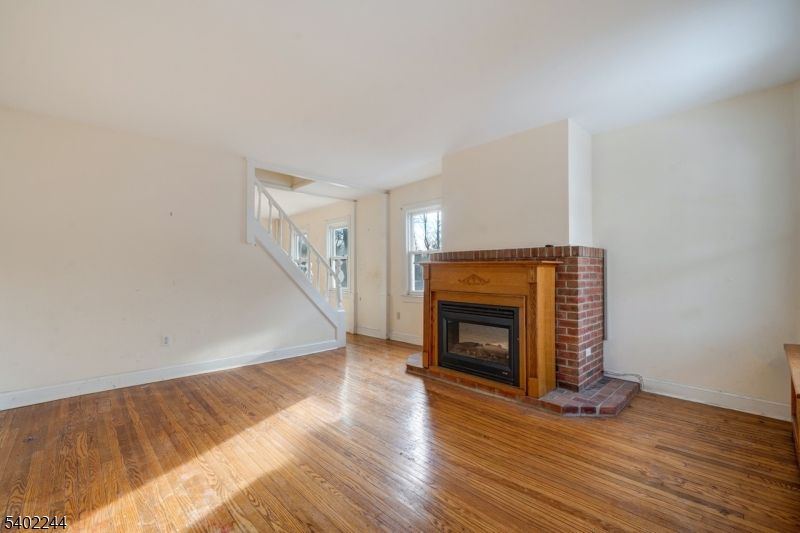 Empty room, Fireplace, Interior, Wood Texture Flooring