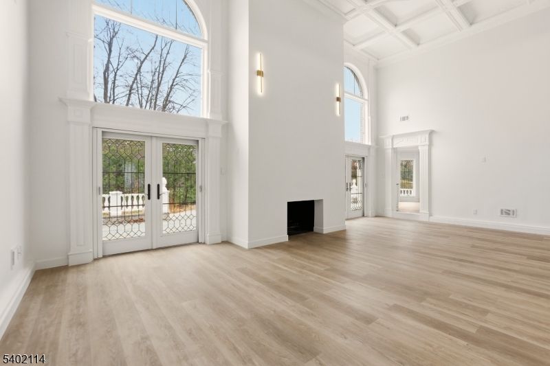 Empty room, Fireplace, Interior, Wood Texture Flooring