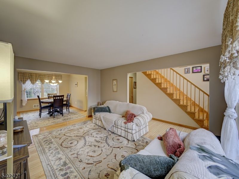 Dining room, Interior, Living room, Wood Texture Flooring